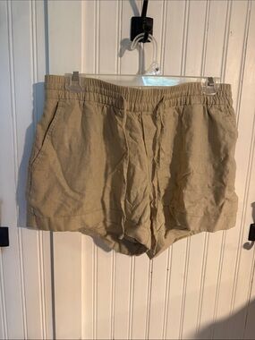 Old Navy Tan Linen-Blend Drawstring Women’s Shorts
